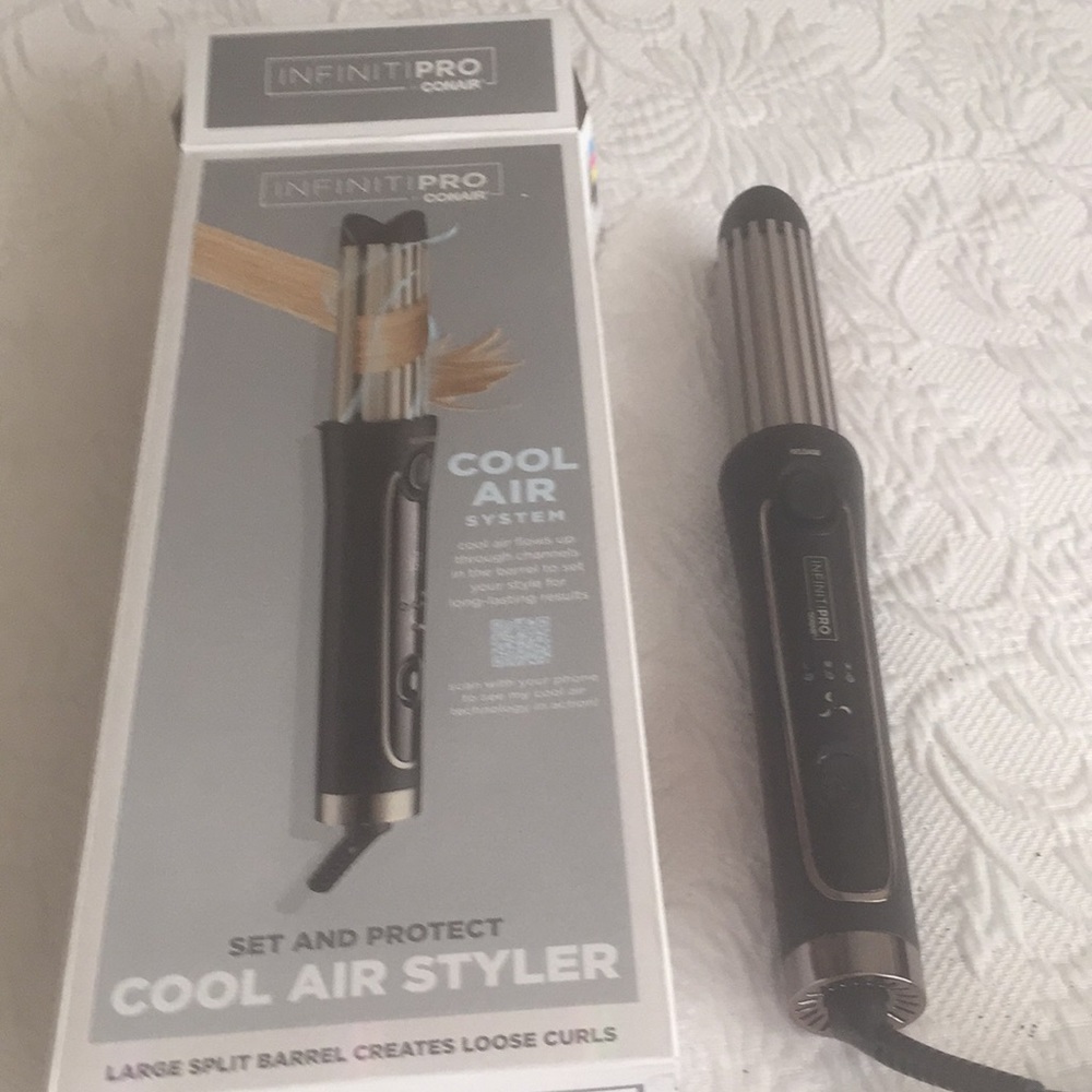 Cool air curling iron